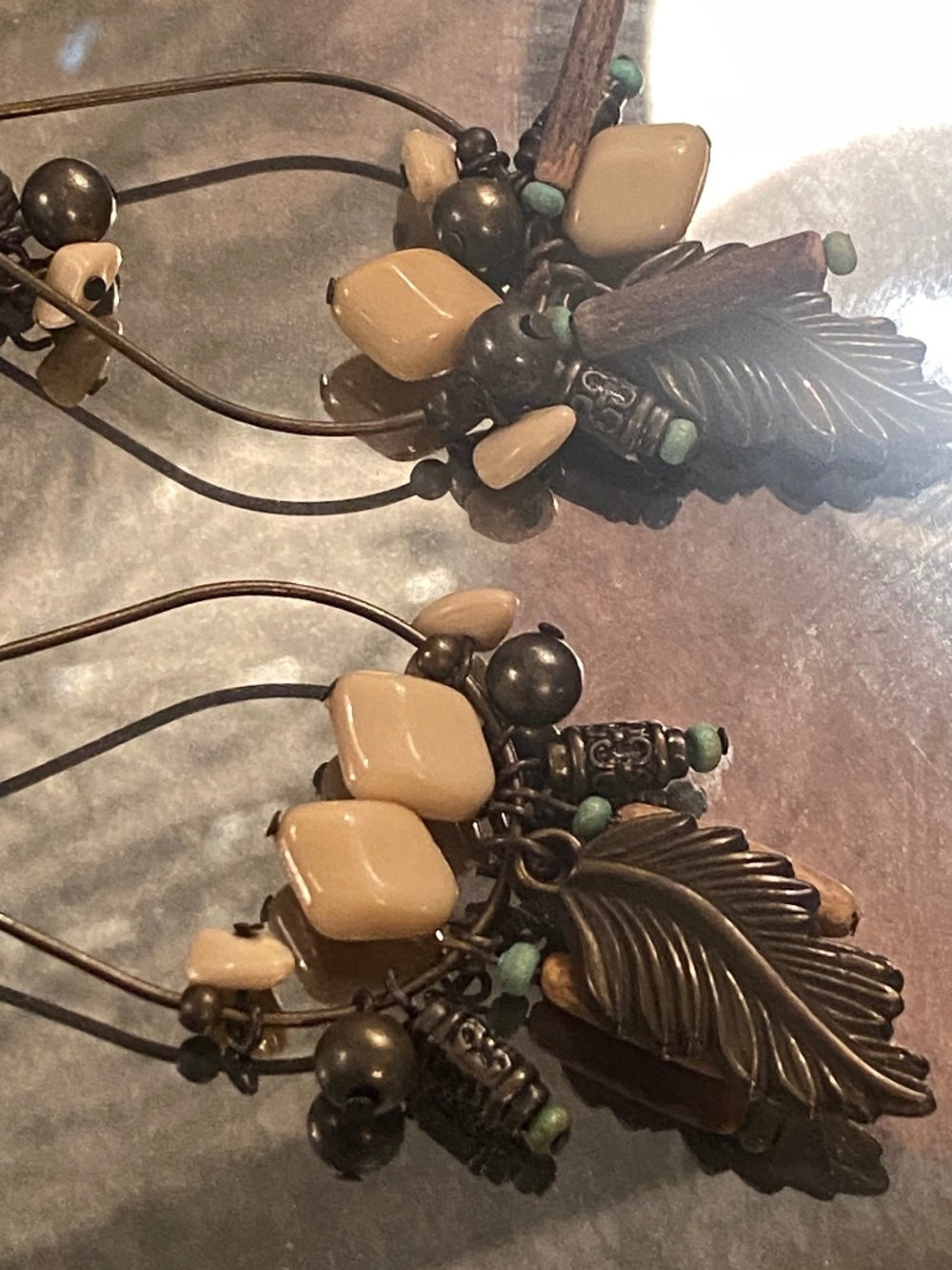AVON Y2K BOHO WESTERN DANGLE CHARM EARRINGS - Picture 2 of 5